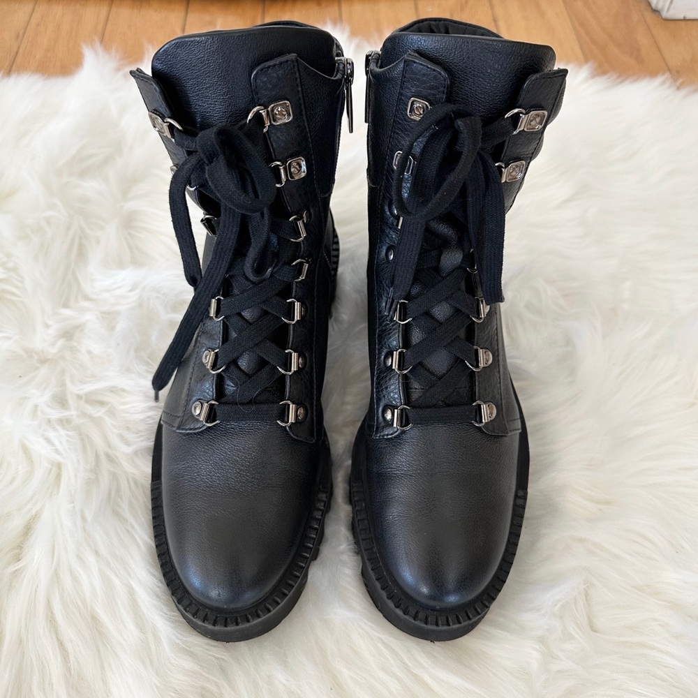Auth Aquatalia Women’s Alyssa Black Leather Lace up Tumbled Calf Moto Boots 7.5 - Picture 6 of 11